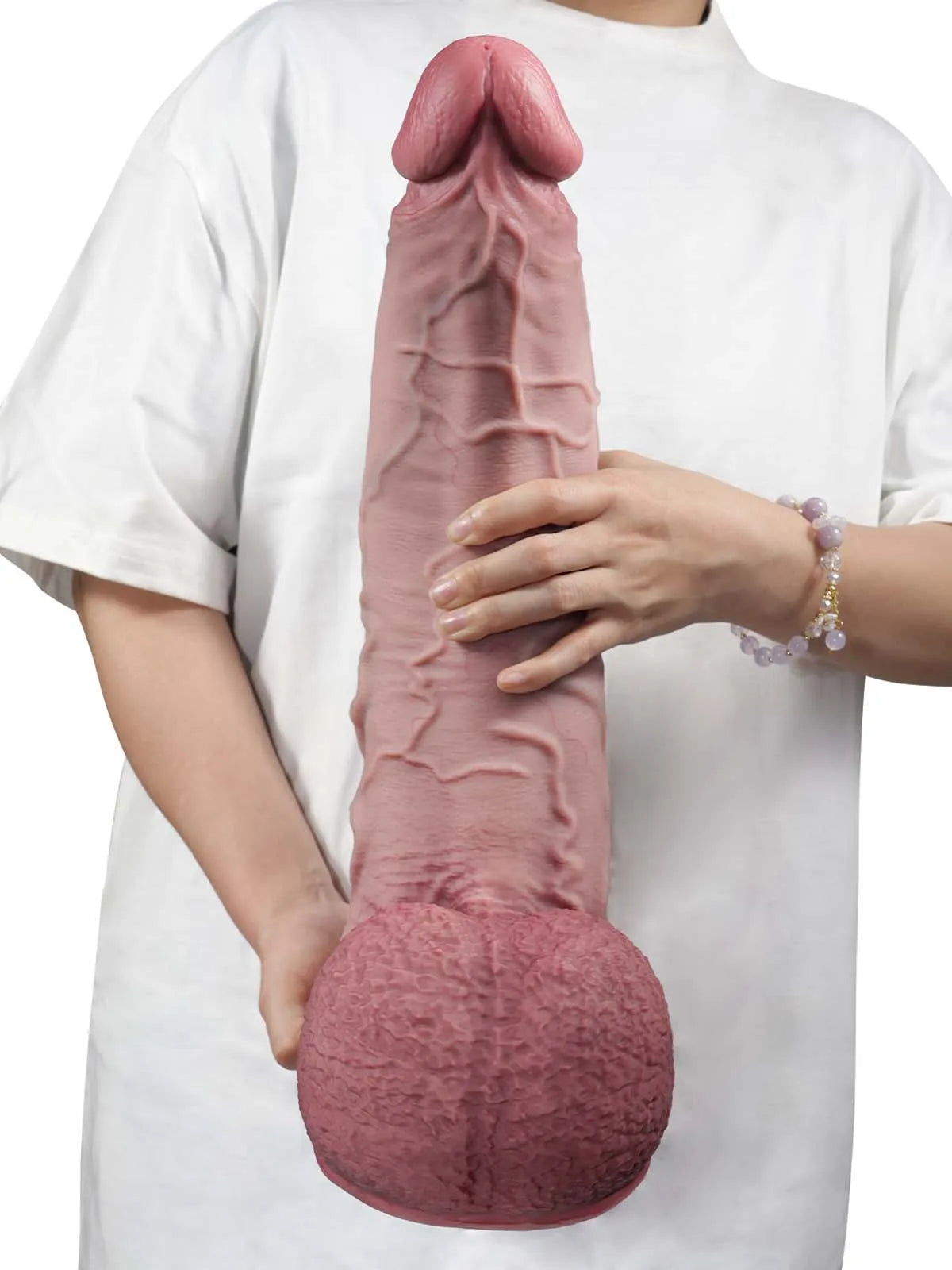 Galaxy - Gigantische Dikke Gebogen Dildo met Opgezette Aderige Ballen - 40,5 cm